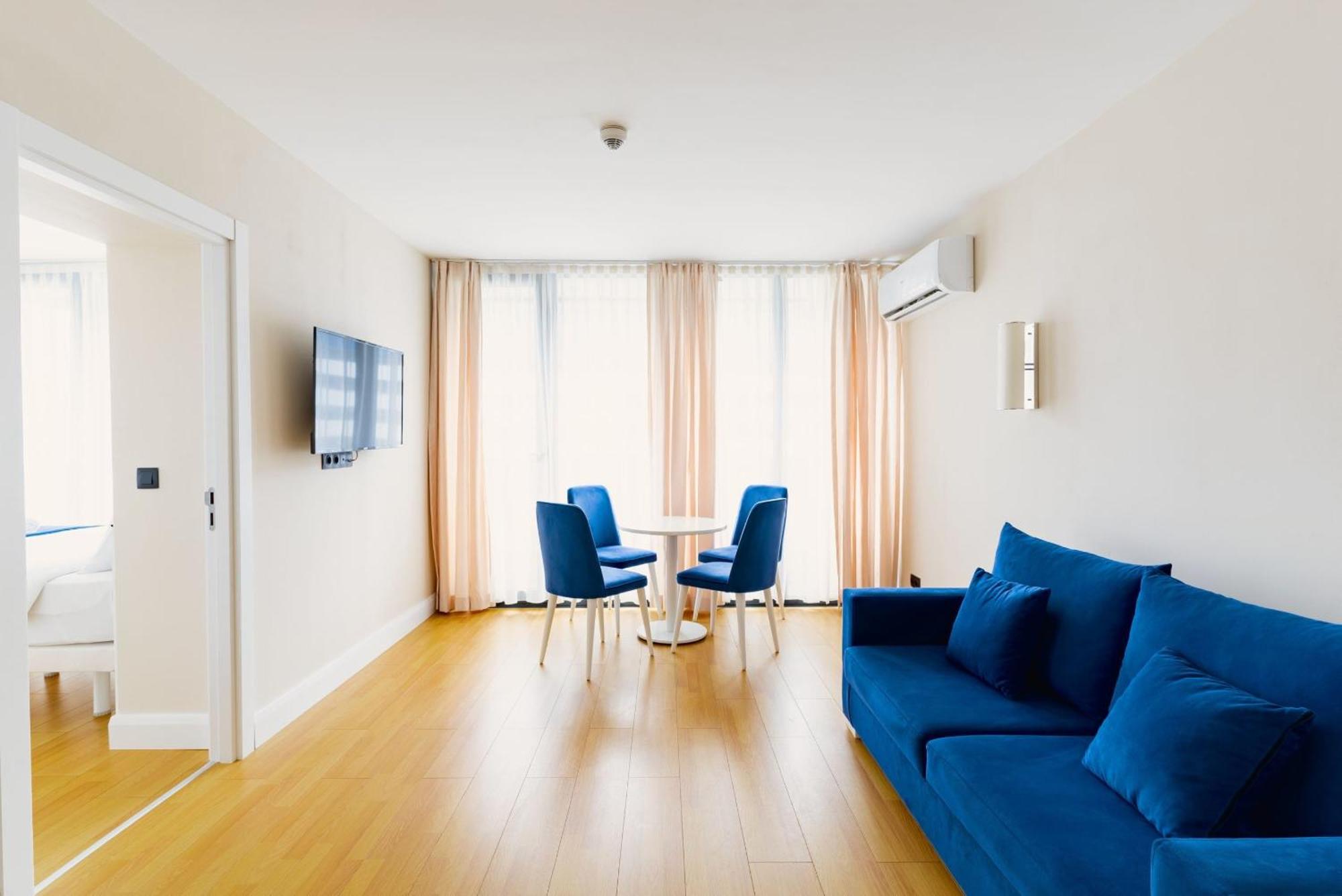Relax And Unwind Premier Sea View Aparthotel In Batumi Eksteriør billede