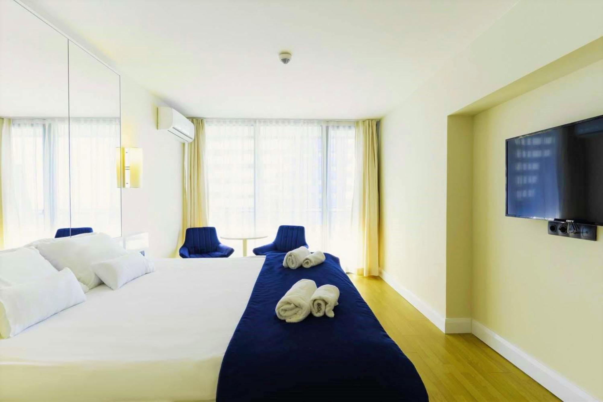 Relax And Unwind Premier Sea View Aparthotel In Batumi Eksteriør billede